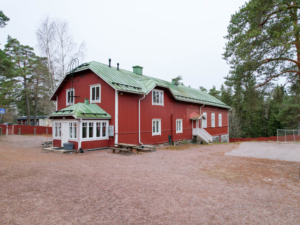 Runhällas fasad